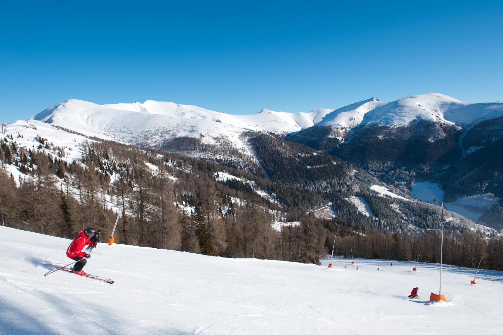Schi- Und Wanderhotel Berghof Bad Kleinkirchheim Exteriör bild
