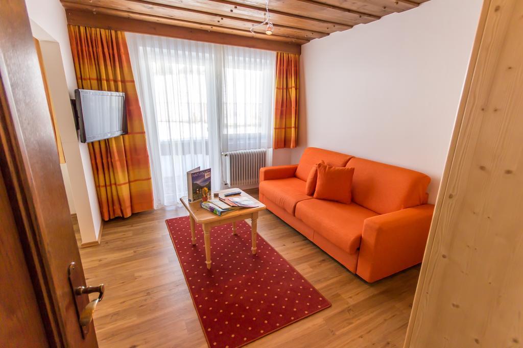 Schi- Und Wanderhotel Berghof Bad Kleinkirchheim Exteriör bild
